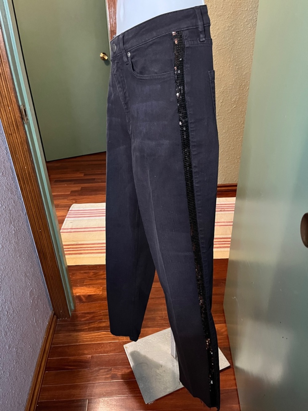 Odd Molly Black Womens Straight Pants with Black Sequin Side Stripe Sz 31